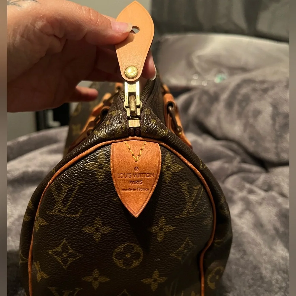 Louis Vuitton Speedy 25 *USED* - Picture 11 of 15